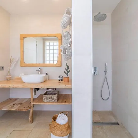 Ixchel House By Sunkeyrents